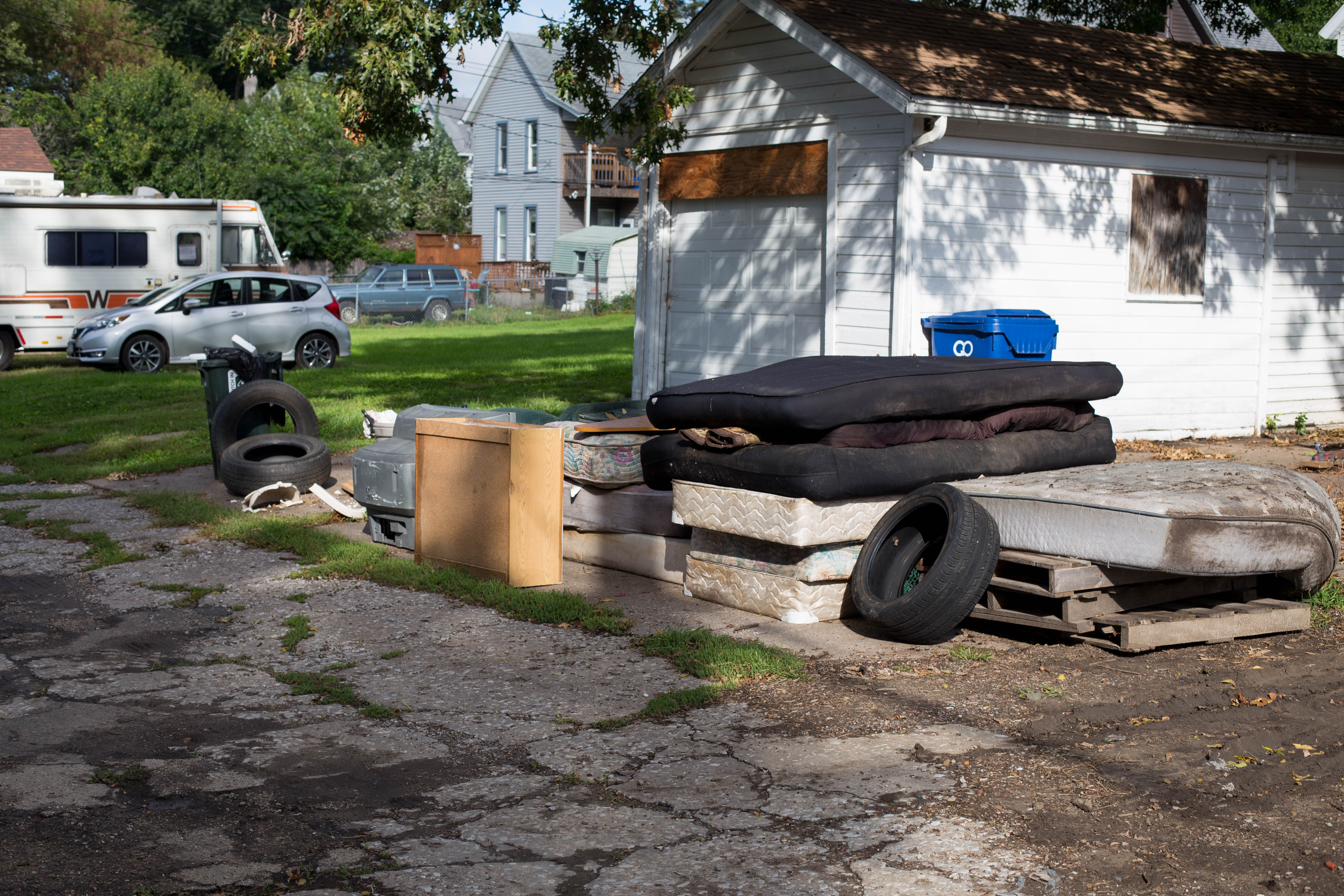 Bulky waste collections - Vale of White Horse District Council